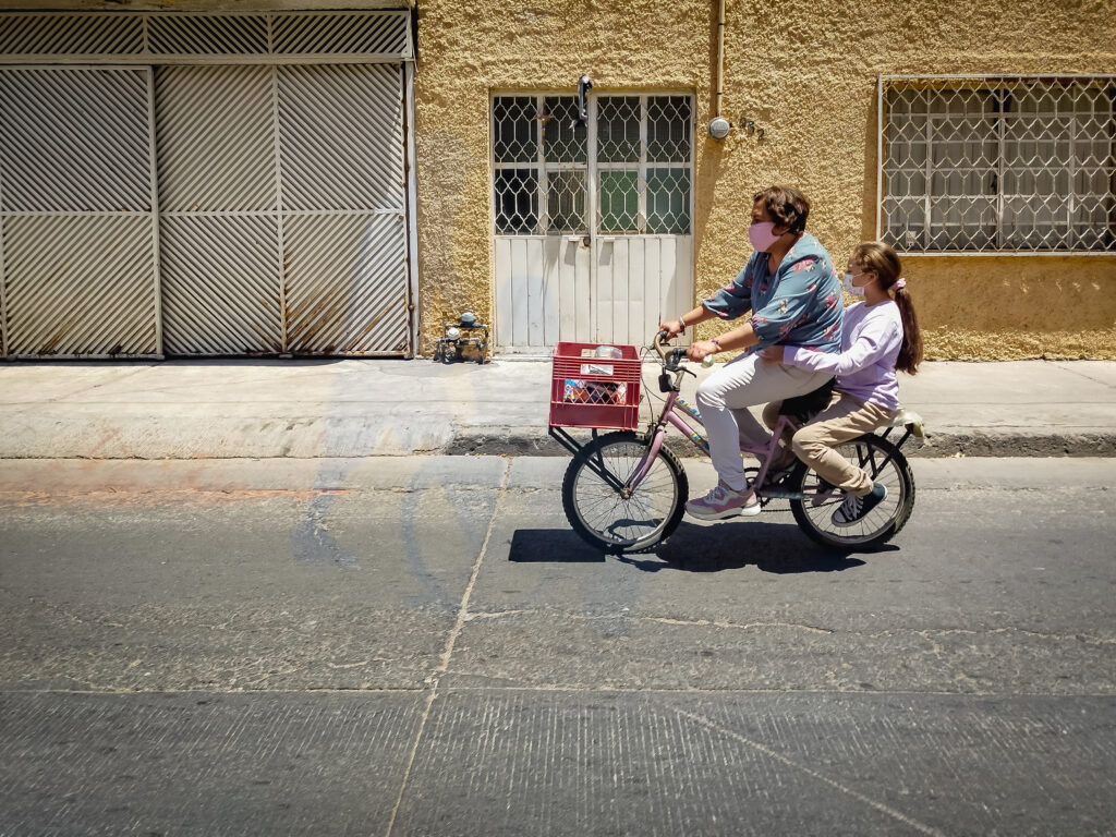 1681347482976-1024x768 PONGÁMONOS EN LOS ZAPATOS Y RUEDAS DE OTRAS Y OTROS.